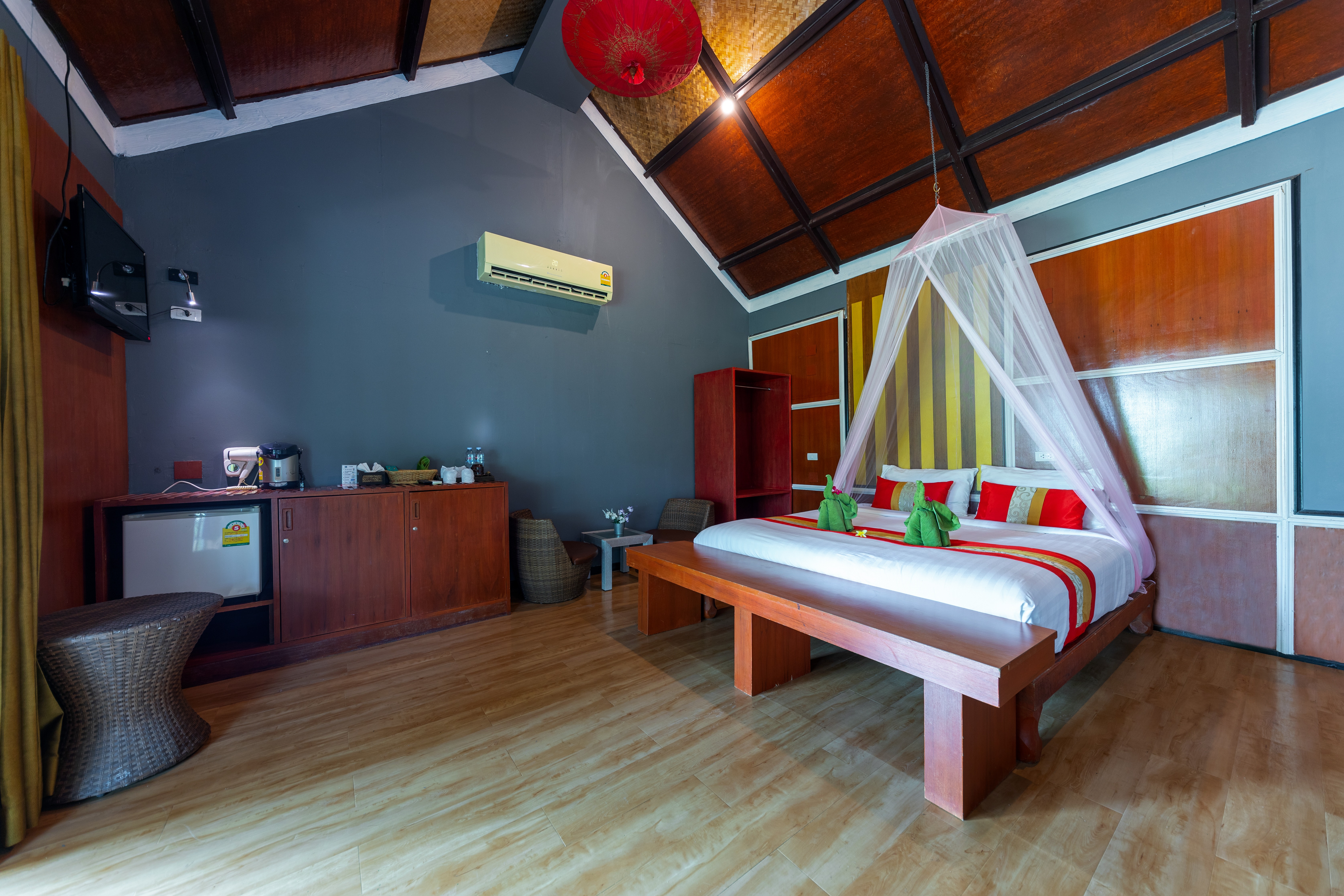 هتل فی فی لانگ بیچ ریزورت